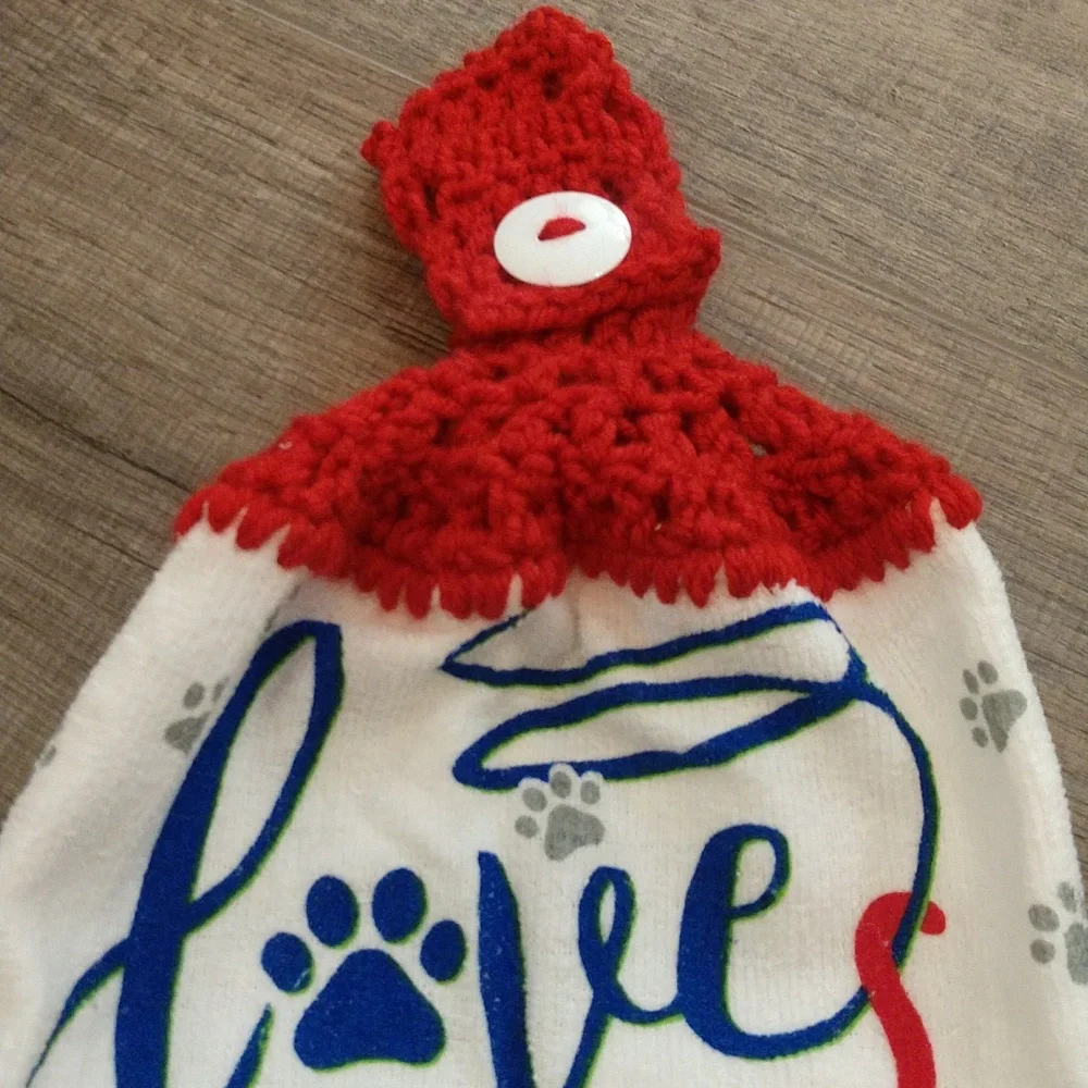 Homemade Crochet Decorative Towel Cat‎ Love is a Four Legged Word